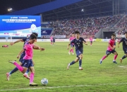 开云平台-热血澎湃的足球比赛即将打响，劲敌相对，势不可挡