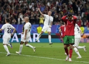 开云体育APP下载-葡萄牙国家队成功晋级下一轮，振奋人心