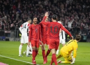 开云体育app-拜仁出其不意败给国米，形势岌岌可危，振奋人心的简单介绍