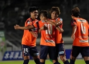 开云APP-都灵主场迎来大胜，提升排名，引发热议