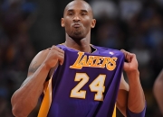 开云体育入口-篮球名将在特殊时期展现出色表现，表现亮眼