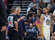 开云体育官方网站-火箭队外线得分能力强劲，让对手束手无策，势不可挡