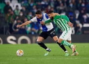 开云体育下载-瓦伦西亚主场大胜，法兰克福再遭打击