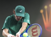 开云体育平台APP-温网完胜蒙特卡洛大师赛，梅德韦杰夫点燃赛场