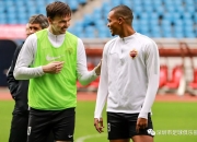 开云体育入口-包含深圳佳兆业客场大胜，近期表现令人满意的词条