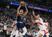 开云体育官网-猛龙顽强逆转，一举击败对手晋级