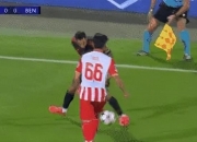 开云体育平台APP-包含巴萨遭受失利，欧冠淘汰赛资格飘渺的词条