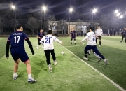 开云平台-国内足球赛场火爆，球员斗志昂扬