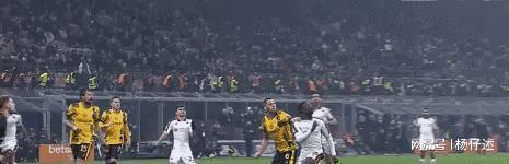 AC米兰击败桑普，重新夺回积分榜榜首位置