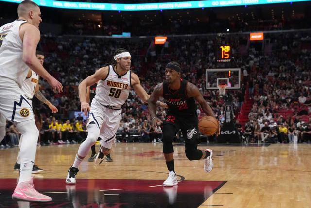 雄狮法兰克福再决胜,豪取三分登顶的简单介绍 雄狮法兰克福再决胜,豪取三分登顶的简单介绍