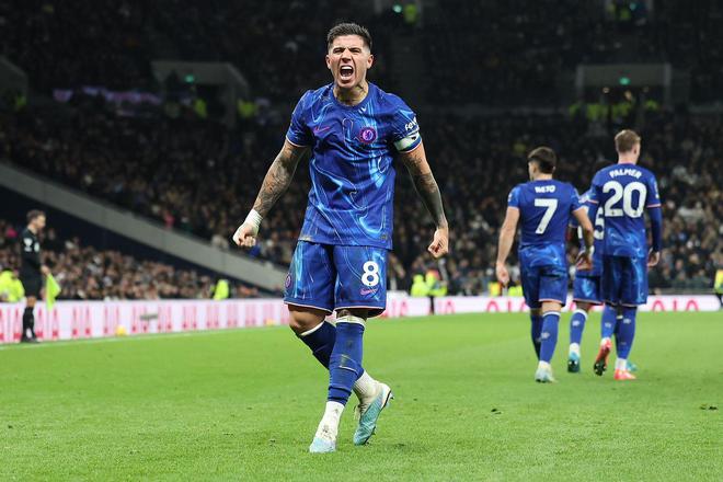 切尔西胜出过程中出现争议,球队表现遭质疑 切尔西胜出过程中出现争议,球队表现遭质疑