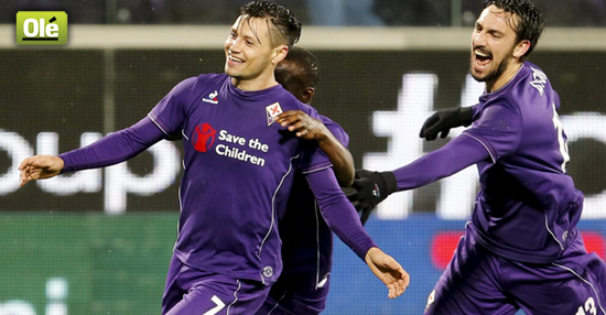 意大利压哨进球绝杀,伊瓜因荣登主角 意大利压哨进球绝杀,伊瓜因荣登主角