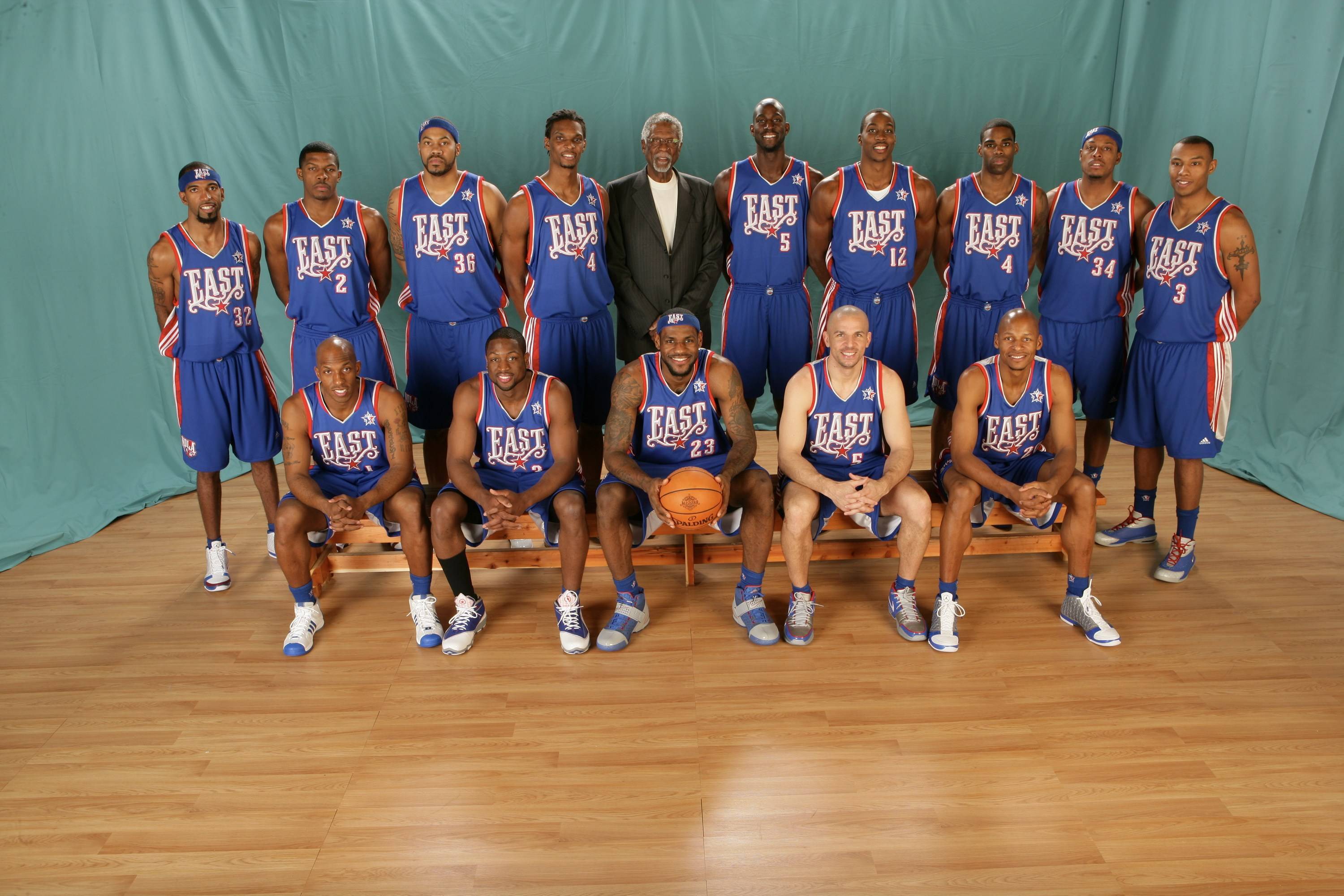 NBA总冠军争夺战激烈升级,四队双方对决备受关注的简单介绍 NBA总冠军争夺战激烈升级,四队双方对决备受关注的简单介绍