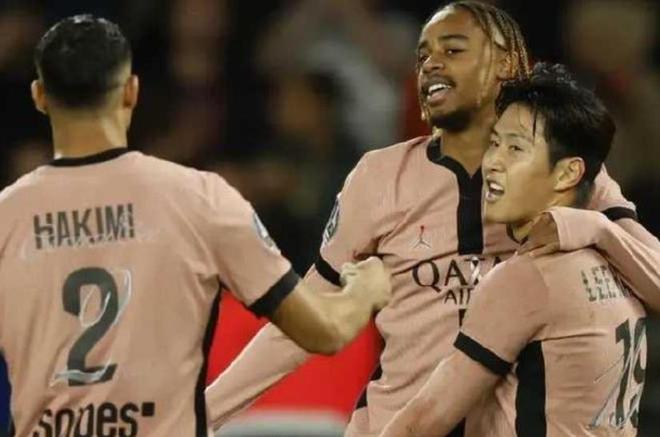 包含激情燃烧,欧洲联赛开启新篇章,谁将成为赛场主宰?的词条 包含激情燃烧,欧洲联赛开启新篇章,谁将成为赛场主宰?的词条