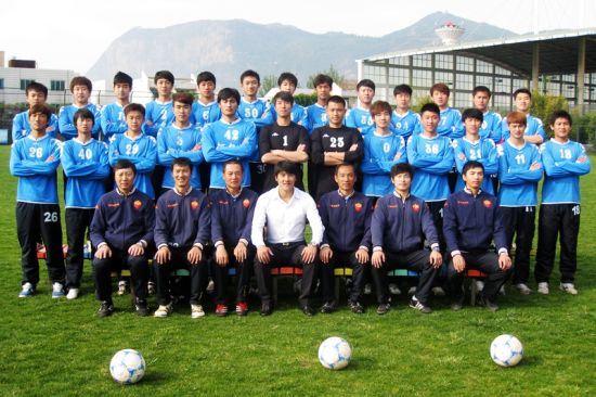 关于布加勒斯特士兵奇勇无人胜，大连一方内外两条战线下击败球队的信息