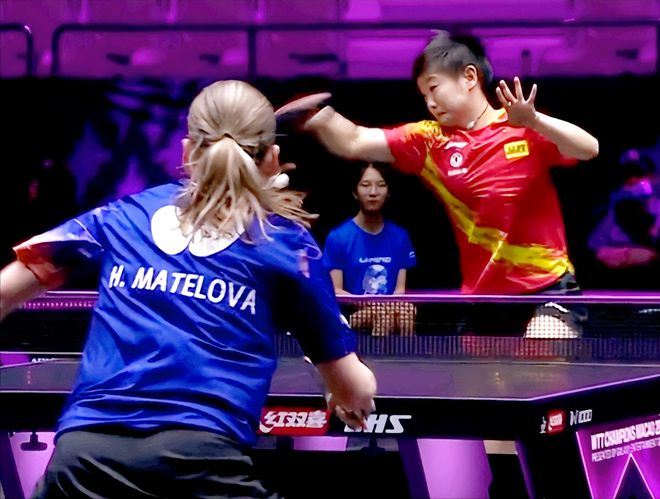 荷兰与捷克将展开一场胶着的较量 荷兰与捷克将展开一场胶着的较量