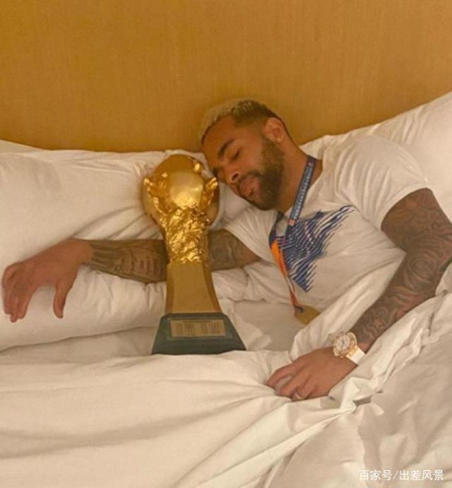 包含土耳其球队引进外援希望改善国内联赛战绩的词条