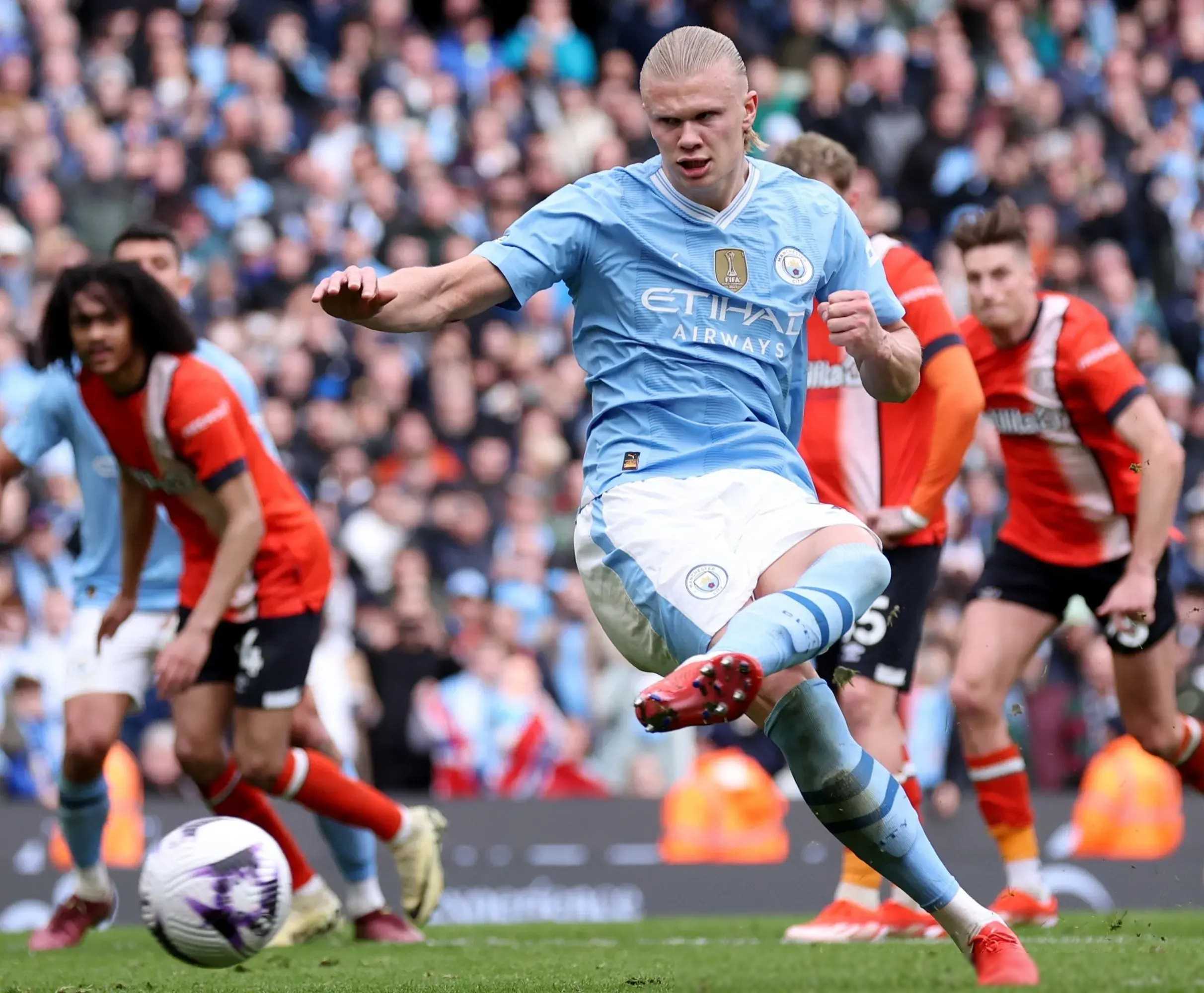 曼城客场逆袭，取得来势汹汹的胜利