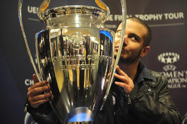 瓦伦西亚客场大胜，希望重返欧冠赛场