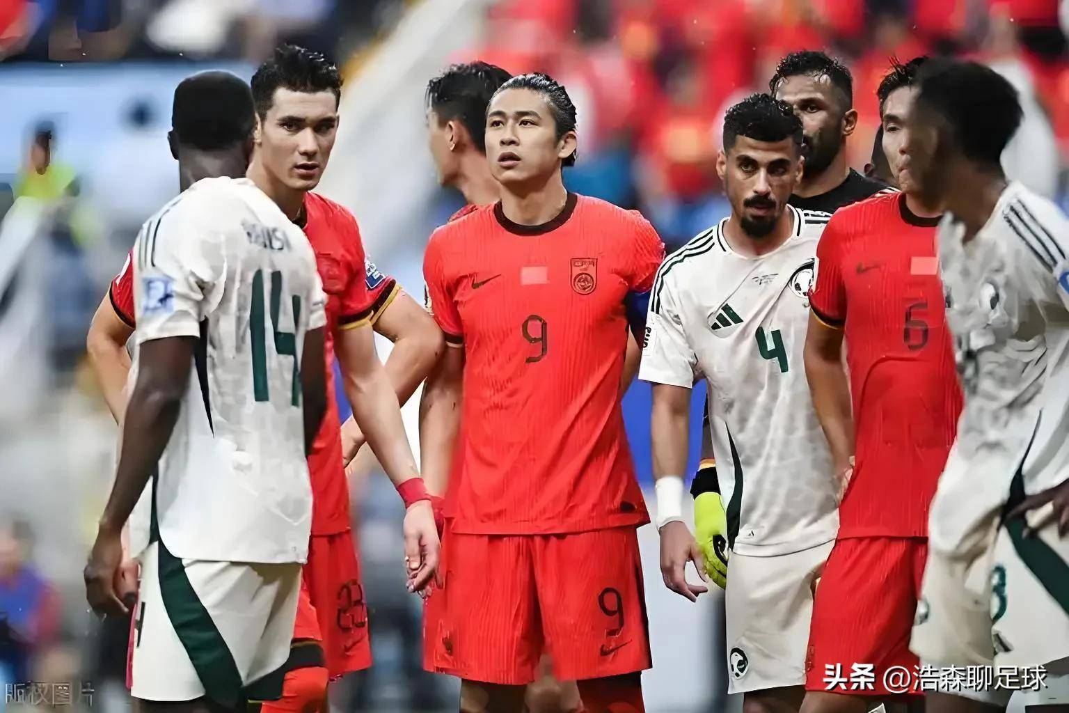 阵容齐全的沙特阿拉伯球队展现出强大实力的简单介绍