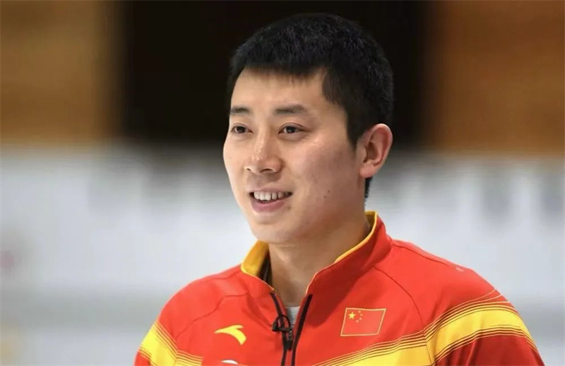 运动员们全力以赴,争夺荣誉 运动员们全力以赴,争夺荣誉