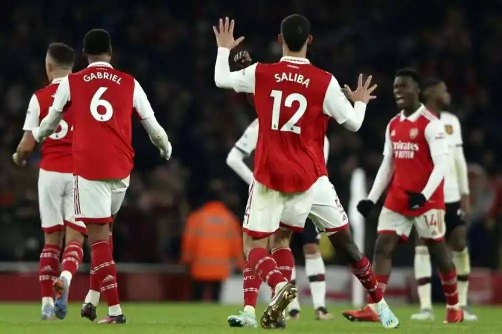 关于阿森纳主场逼平伯恩茅斯,英超夺冠前景岌岌可危的信息 关于阿森纳主场逼平伯恩茅斯,英超夺冠前景岌岌可危的信息