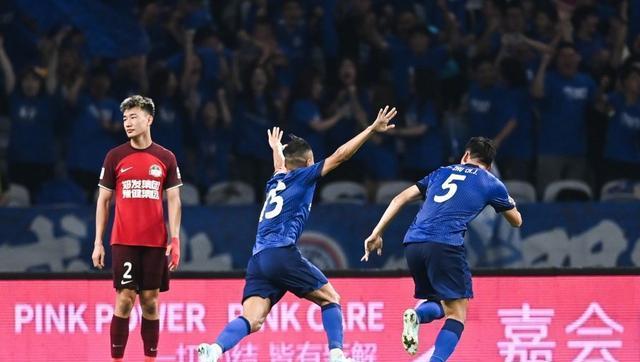 上海申花胜山东鲁能，精彩进球点燃球迷热情