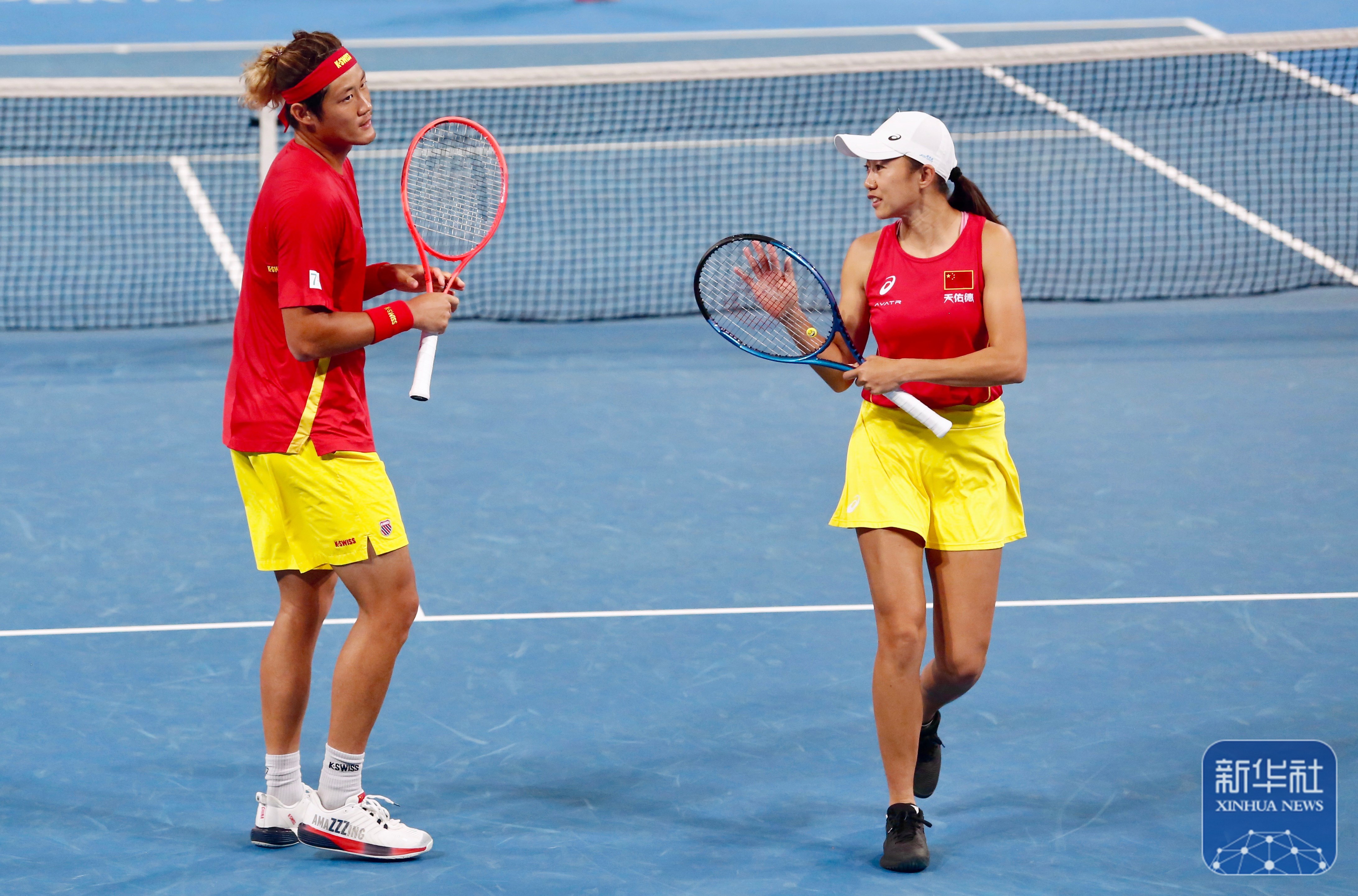 关于斯洛伐克击败对手,晋级女子网球半决赛的信息 关于斯洛伐克击败对手,晋级女子网球半决赛的信息