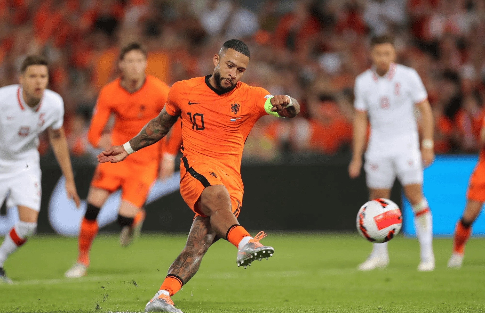 奥地利队在比赛中表现出色，成功晋级