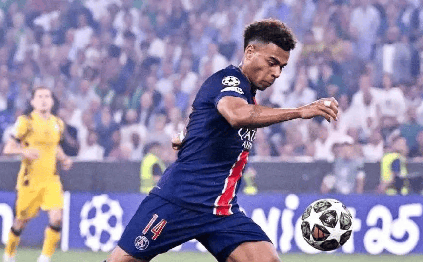 包含巴黎圣日耳曼凭实力取胜，击败拜仁慕尼黑的词条