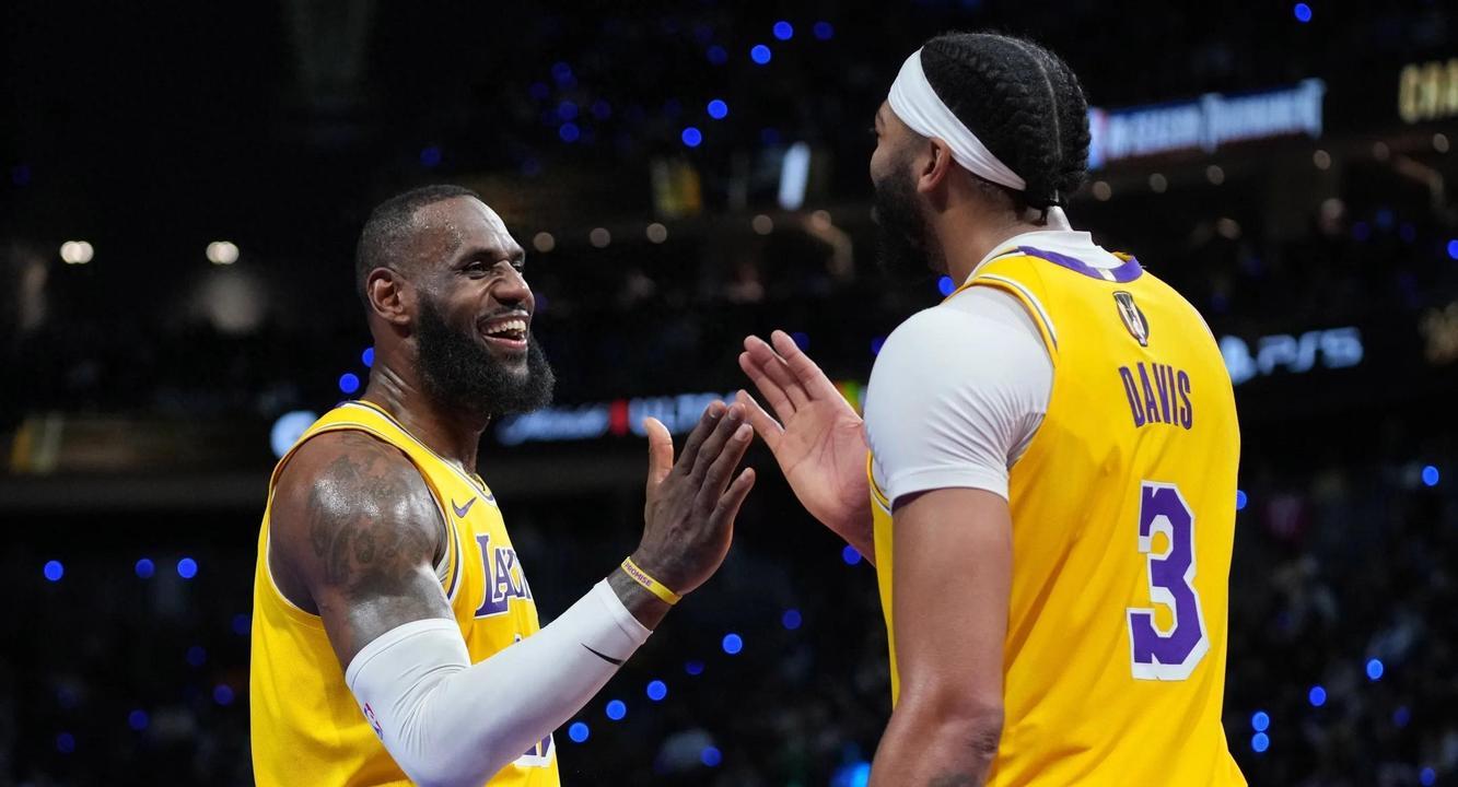 太阳负于国王，戴维斯激情演绎三分秀的简单介绍