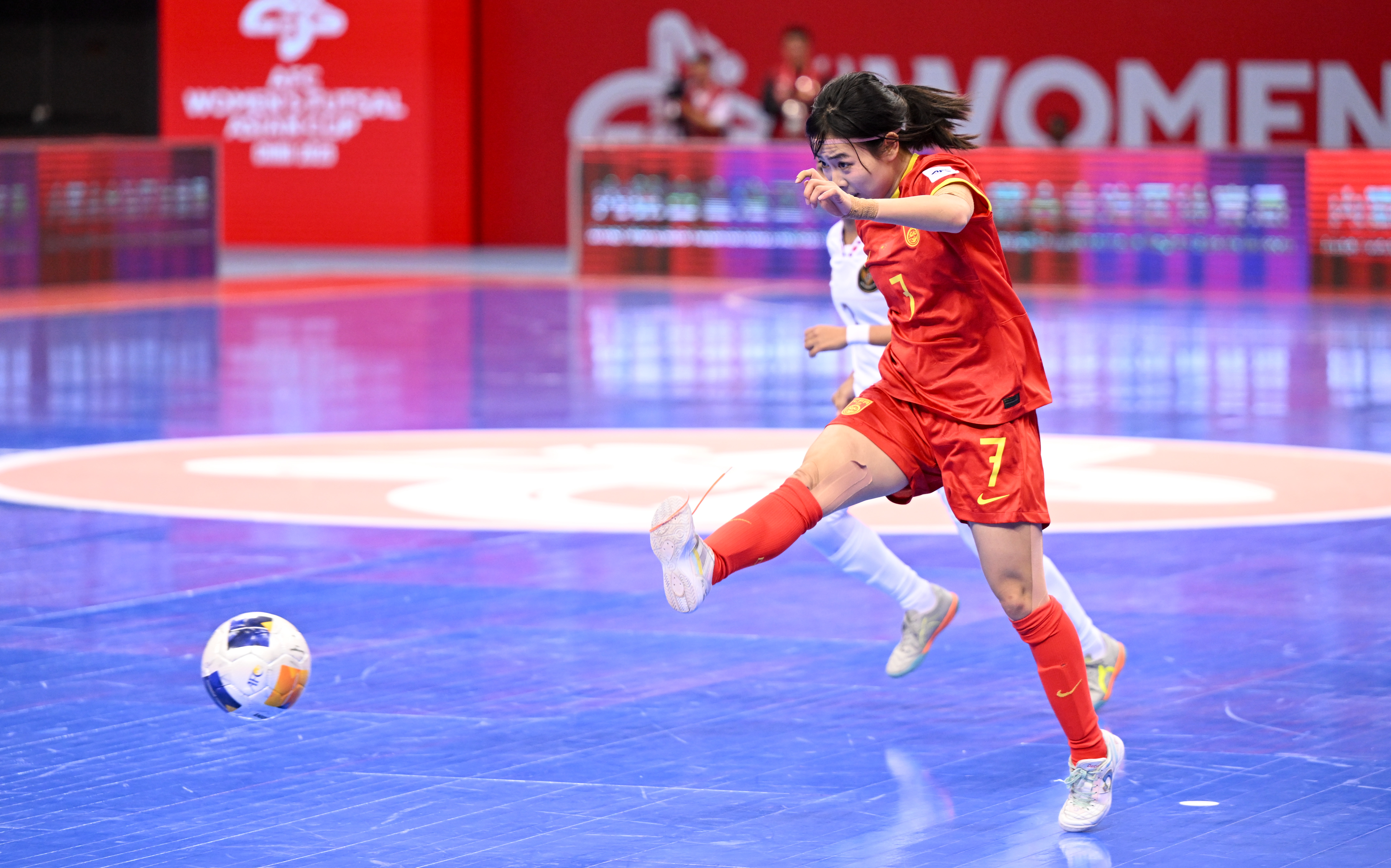 关于亚洲女足联赛新赛季启动,球队备战纷纷加紧训练,稳步上升的信息 关于亚洲女足联赛新赛季启动,球队备战纷纷加紧训练,稳步上升的信息