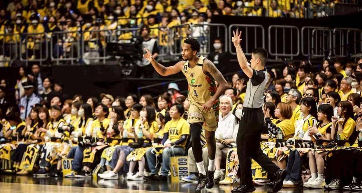 关于日本联赛的精彩对决吸引了观众,引发热议的信息 关于日本联赛的精彩对决吸引了观众,引发热议的信息