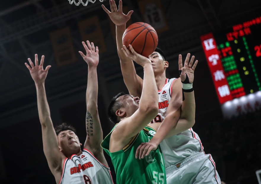 关于辽宁男篮胜券在握，一路高歌猛进，全场震撼的信息