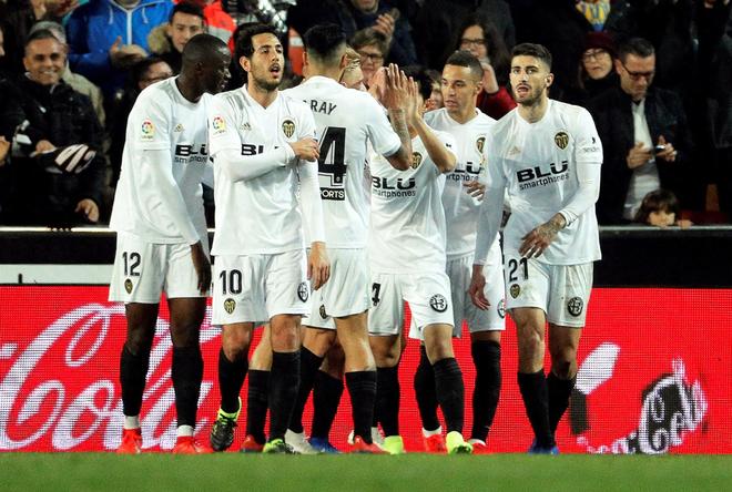 格拉纳达击败瓦伦西亚,晋级欧洲足球争霸战,全场震撼 格拉纳达击败瓦伦西亚,晋级欧洲足球争霸战,全场震撼