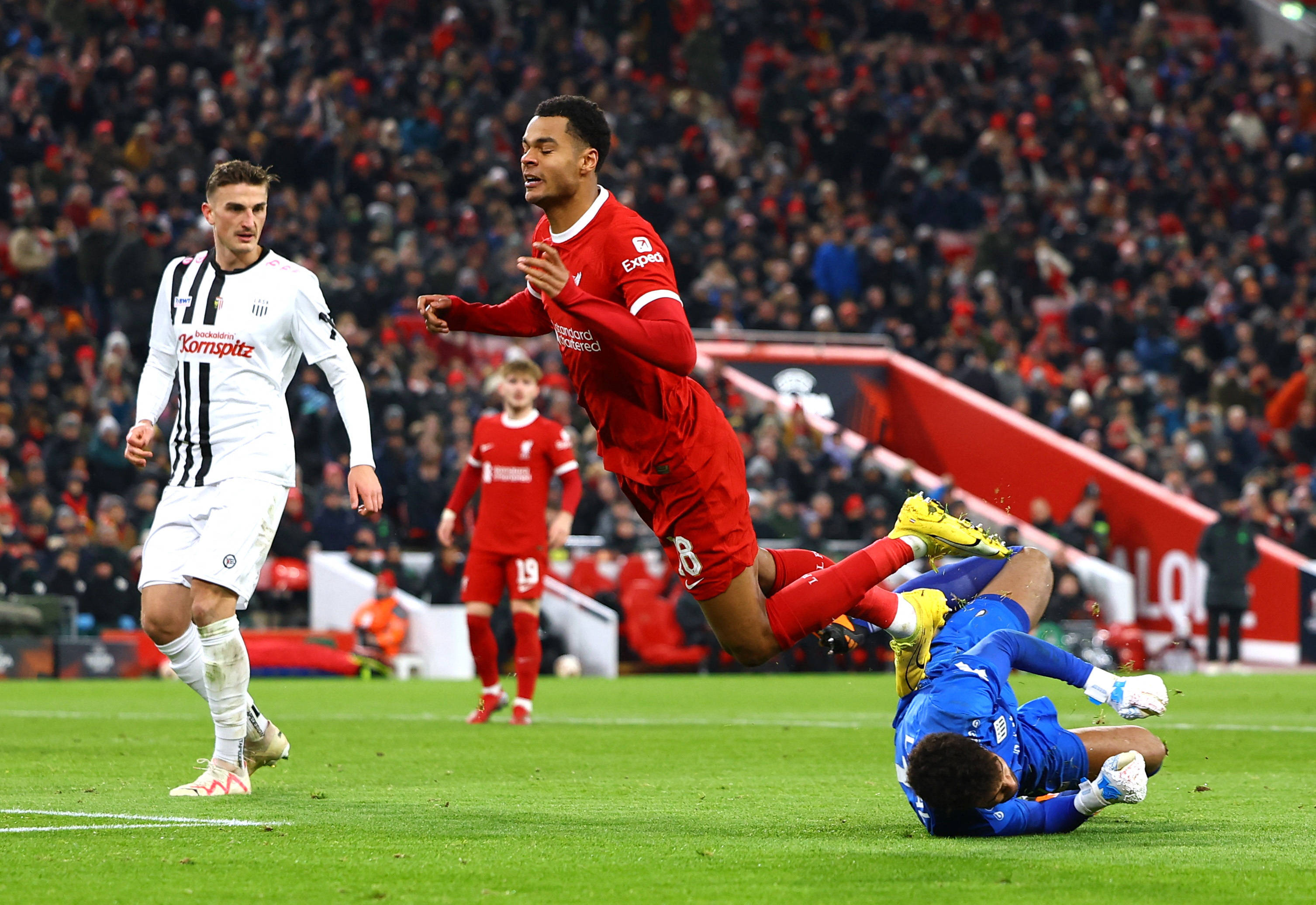 关于尼姆客场完胜图卢兹，胜出关键保级之战，气势如虹的信息