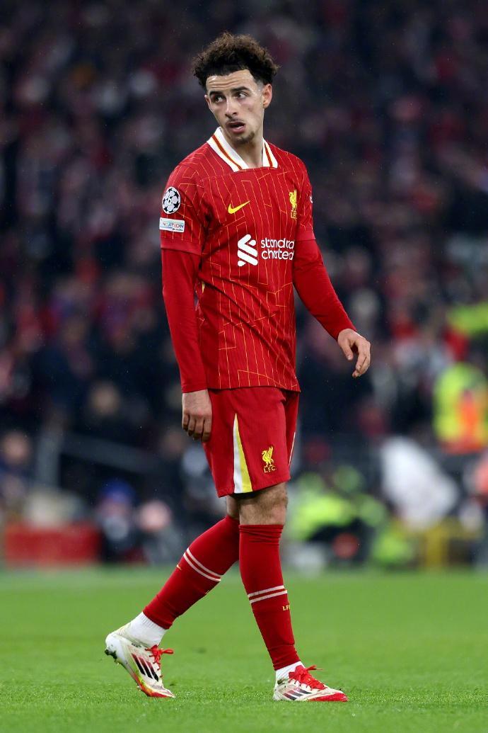 关于利物浦主帅赛后发言震动全场，表现亮眼的信息