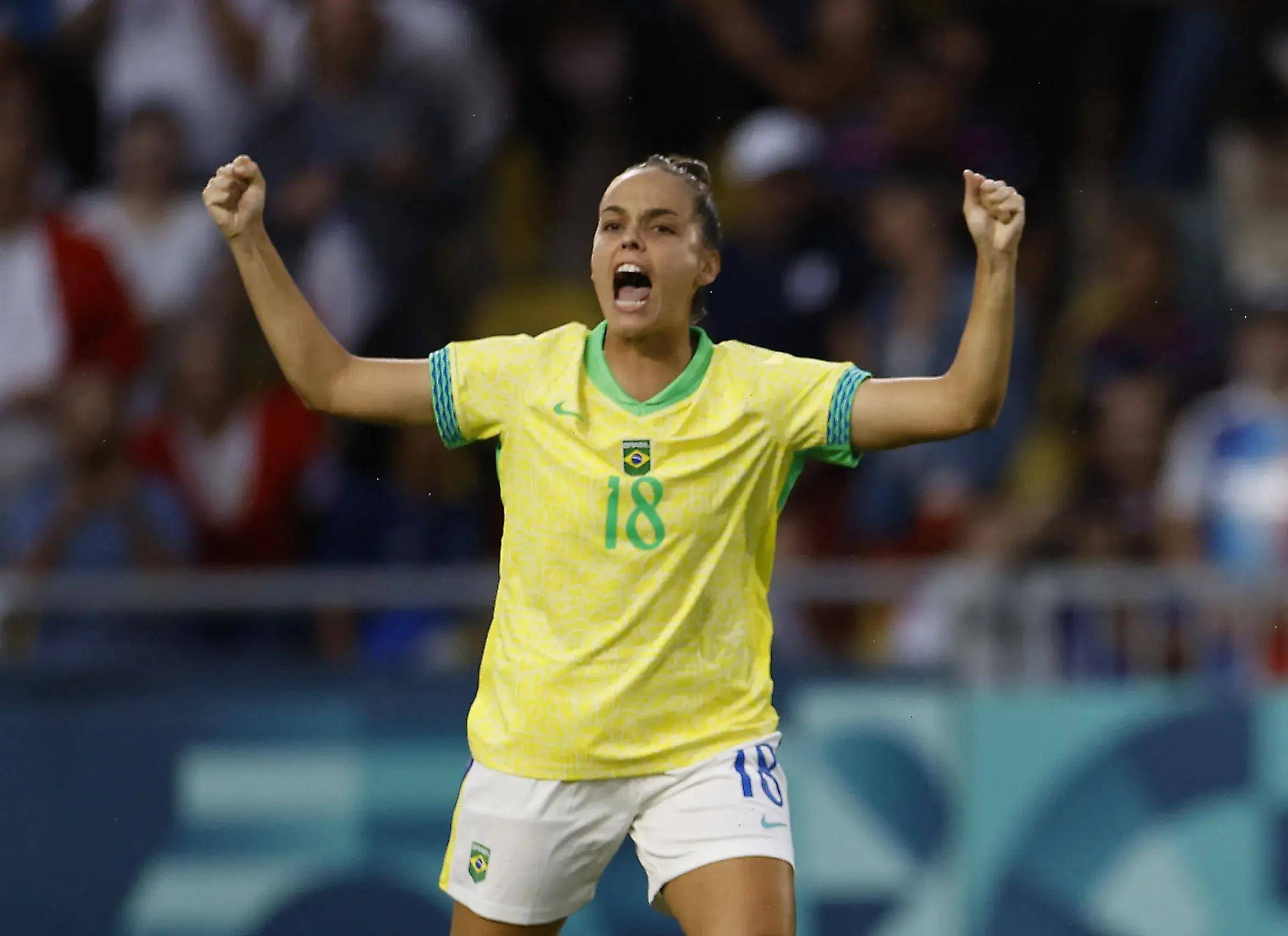 巴西女足再度夺冠,展现实力,全场震撼 巴西女足再度夺冠,展现实力,全场震撼