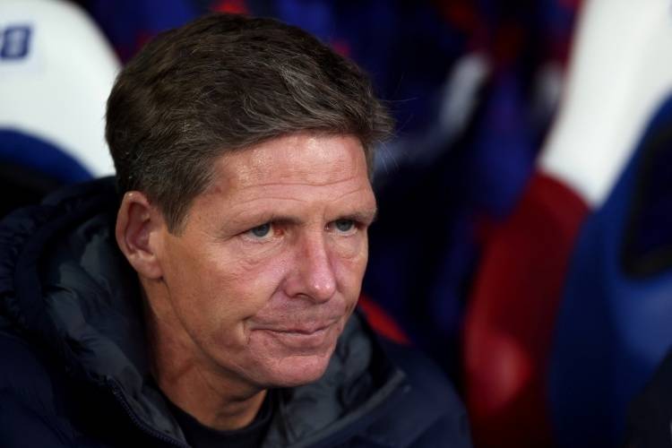 利物浦主帅被曝与裁判私交甚密,引发热议 利物浦主帅被曝与裁判私交甚密,引发热议