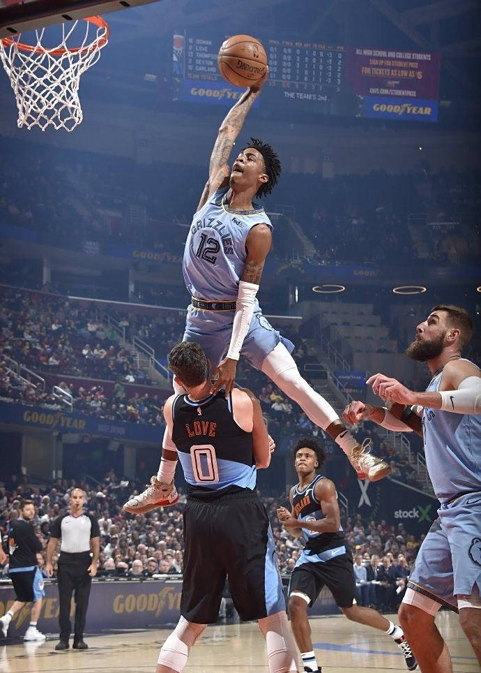 灰熊力克快船，莫兰特大放异彩，士气大振