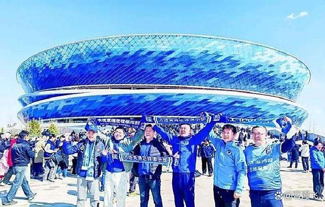 大连连续两个主场胜利,奠定保级基础,引发热议 大连连续两个主场胜利,奠定保级基础,引发热议