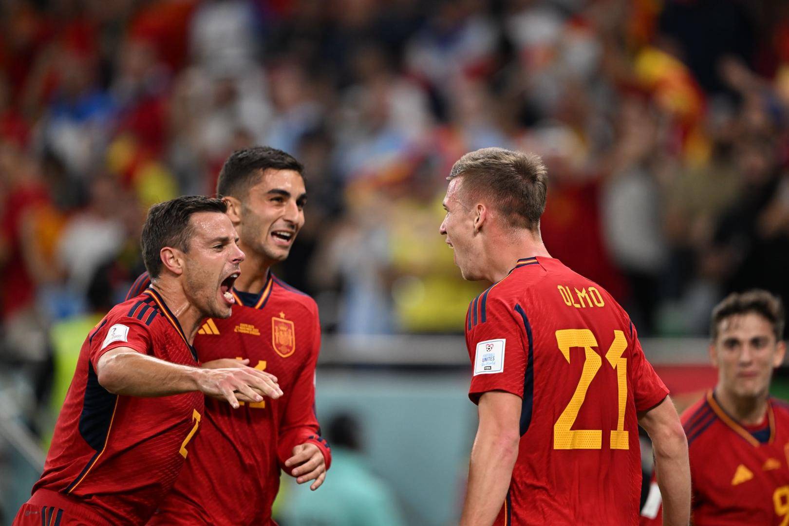 关于欧洲国家足球盛会热烈进行，看点纷呈，战绩斐然的信息