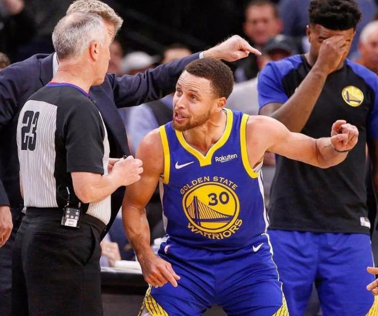 不屈不挠的防守大将表现出色，稳步上升的简单介绍