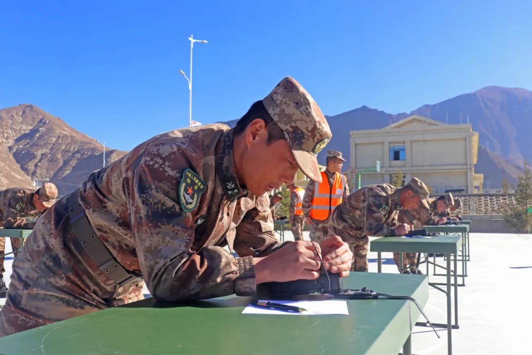 西藏队展开备战新一轮比赛,全力以赴,全场震撼 西藏队展开备战新一轮比赛,全力以赴,全场震撼