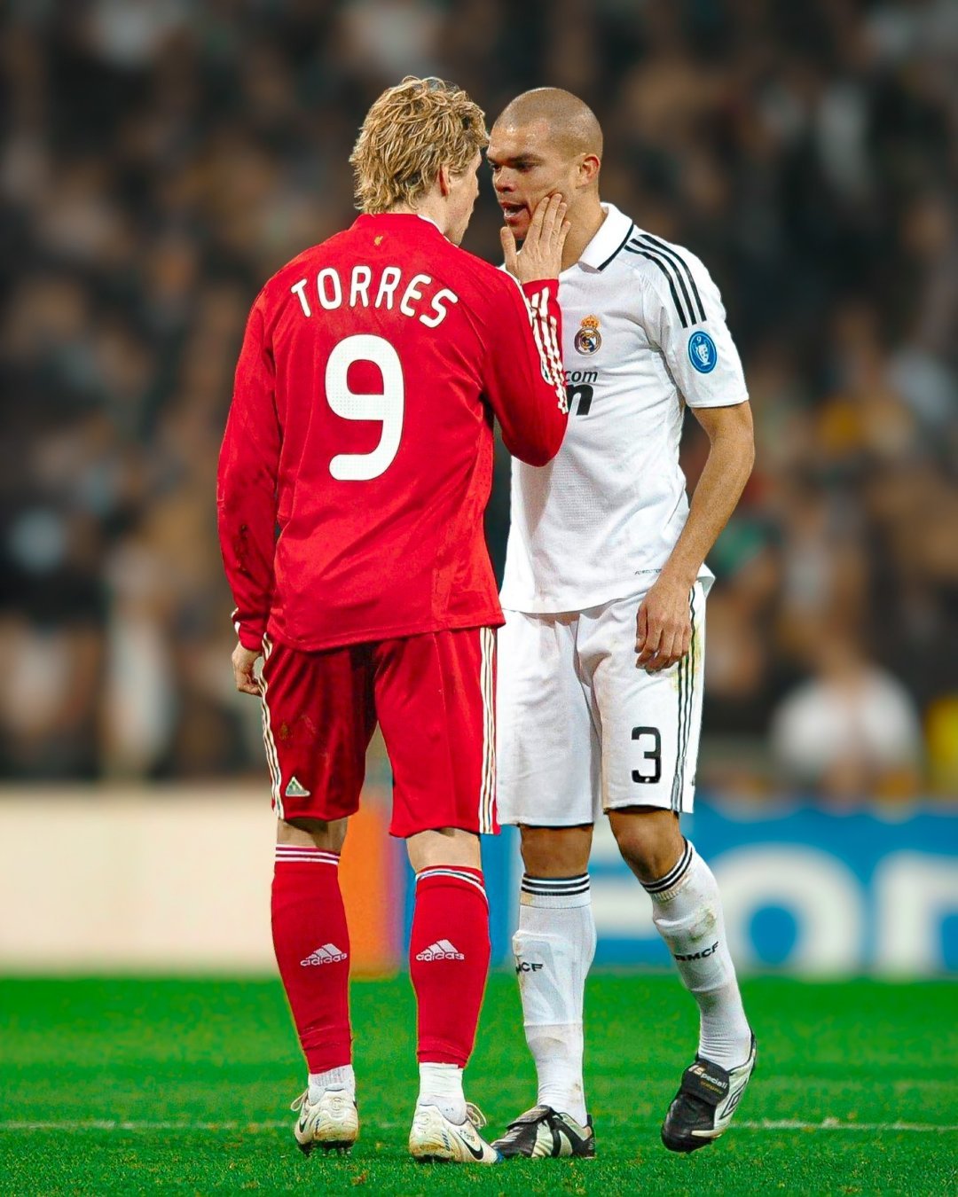 利物浦在比赛中力挫对手赢得胜利,表现亮眼 利物浦在比赛中力挫对手赢得胜利,表现亮眼