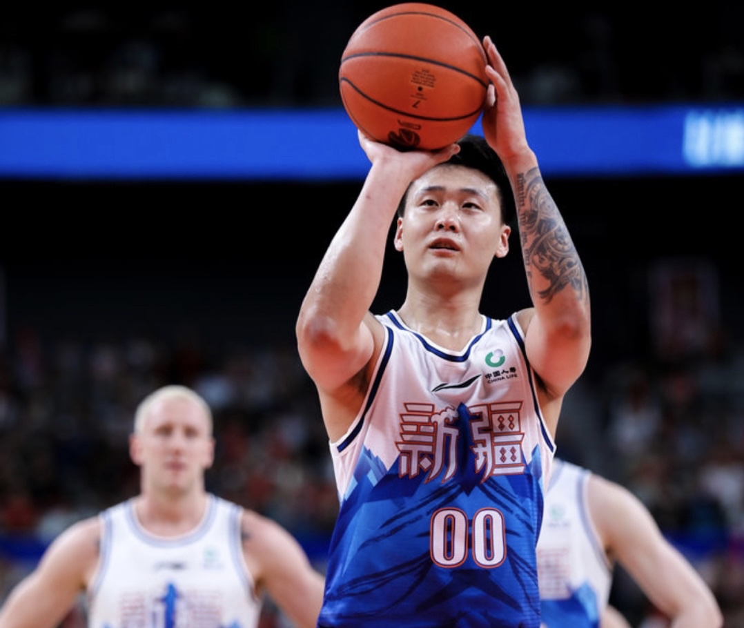 JDG绝杀DFM,CoreJJ团战一打五焦点之战淘汰赛,引爆全场热议 JDG绝杀DFM,CoreJJ团战一打五焦点之战淘汰赛,引爆全场热议