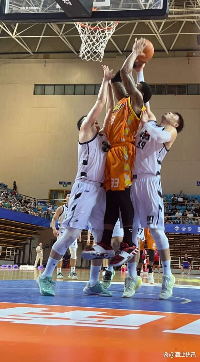 关于江西队在搏杀中展现实力，夺冠，气势如虹的信息