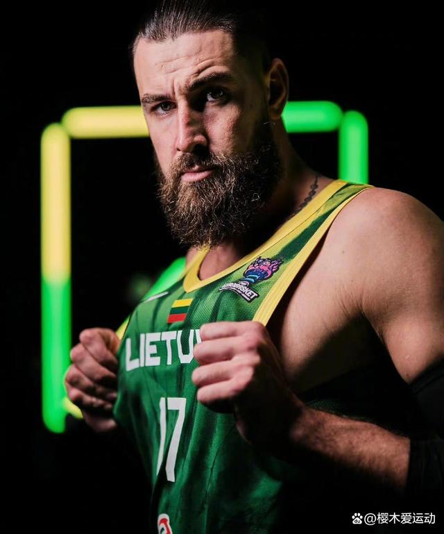 包含南安普顿告负，遗憾错失宝贵三分，气势如虹的词条