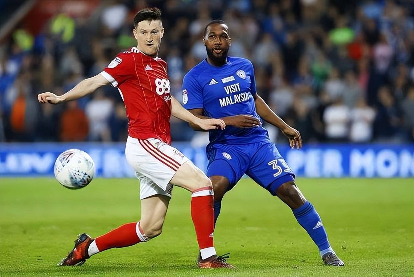 包含南特备战对阵圣埃蒂安，争夺积分，气势如虹的词条