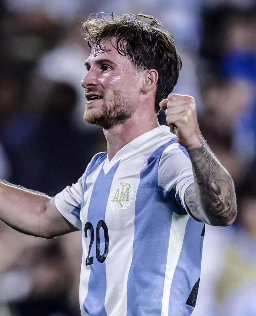 南美球员的个人表现备受瞩目，气势如虹的简单介绍